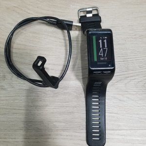 Garmin Vivioactive watch with charging cable
